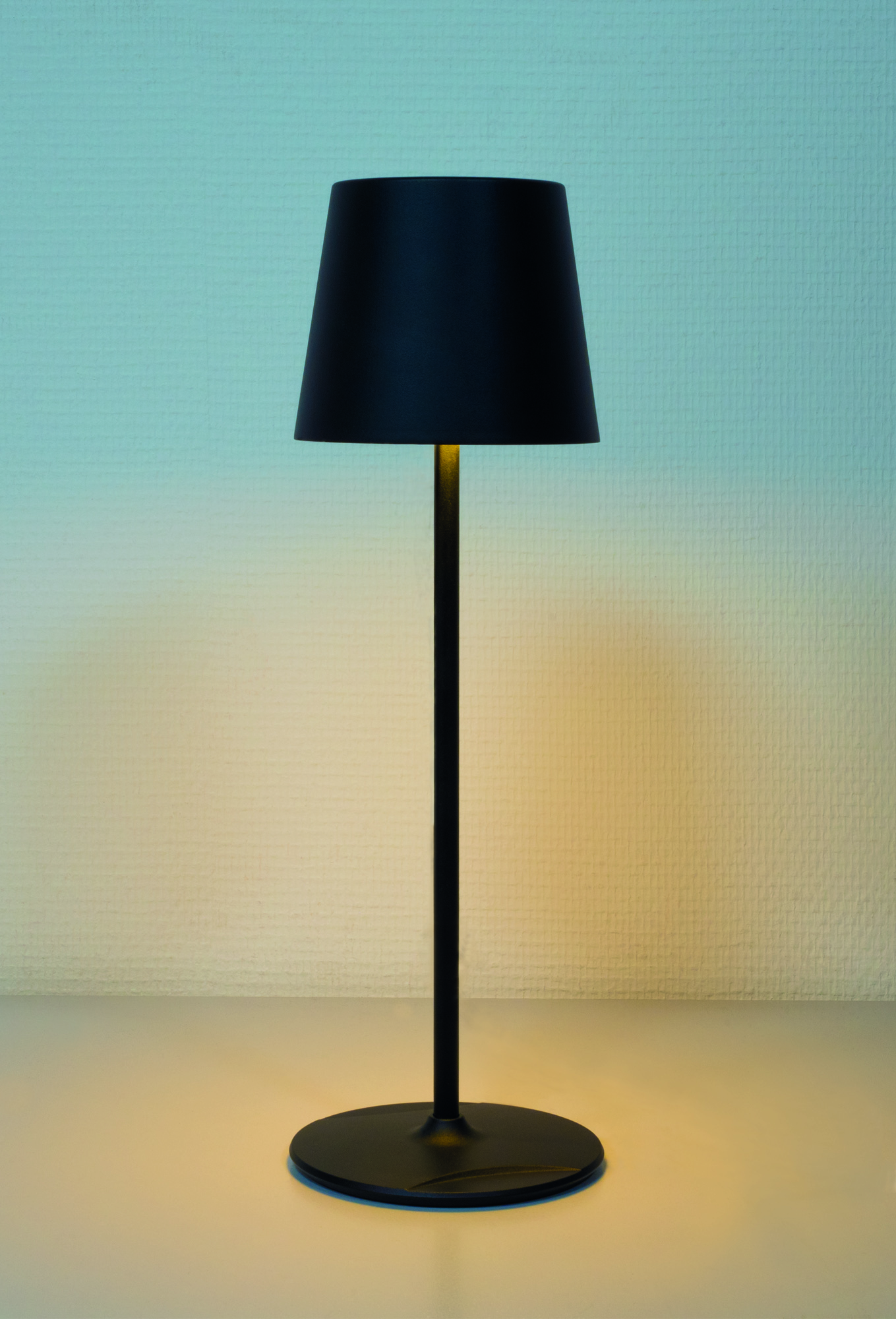 EventLITE Table-RGBW Nero - Showtec 44031