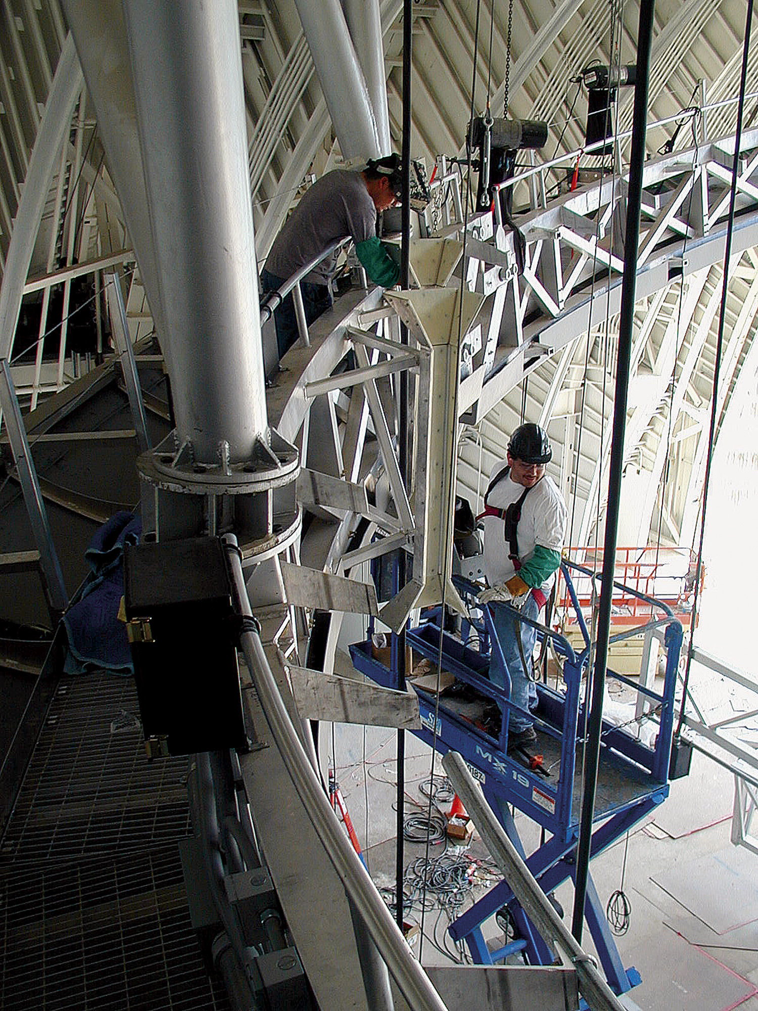 Paranco a catena elettrico Lodestar L 1000 kg 20m - CM 70711