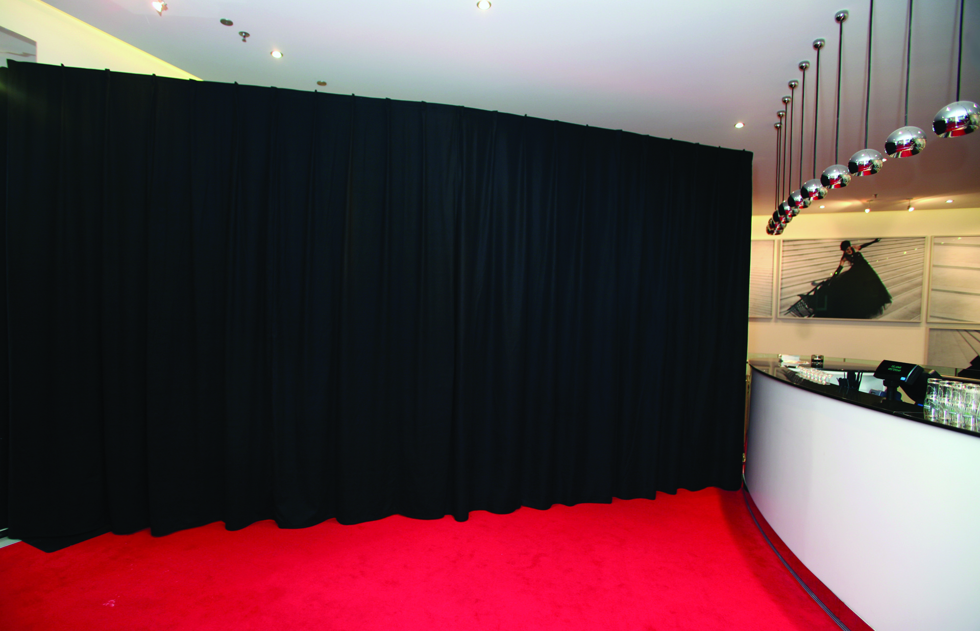 Tenda P&D Medium Gloss Satin 5.16 oz/yd² 1.2192m Black - Wentex 97237