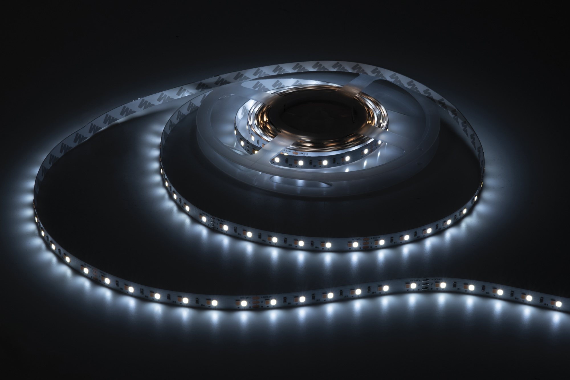Striscia LED Tuneable White 2200-4000K 120LED/m 96W IP20 5m - Artecta A0851110