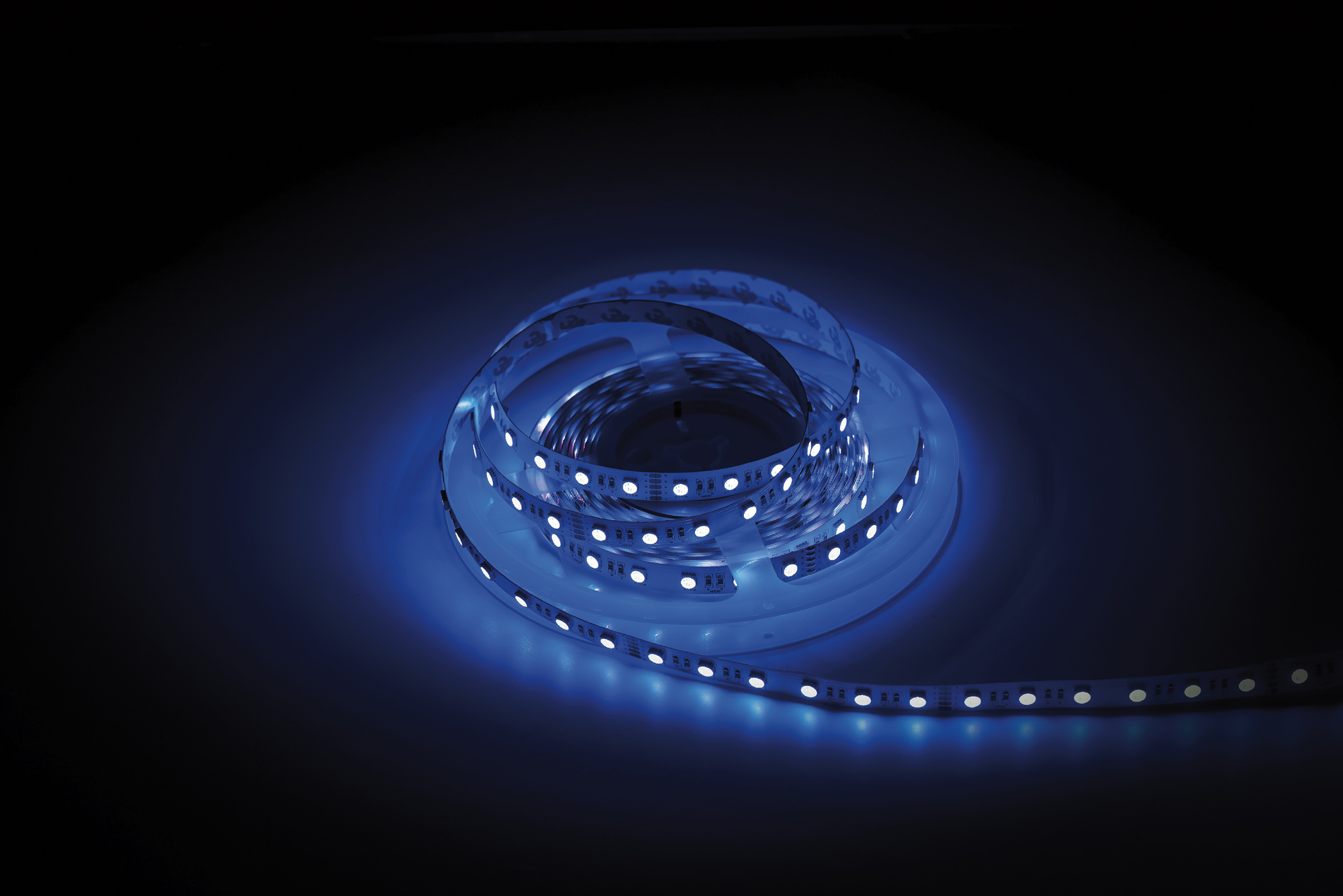 Striscia LED RGBW Havana Ribbon 5m 2400K 60 LED/m IP20 - Artecta A0852018