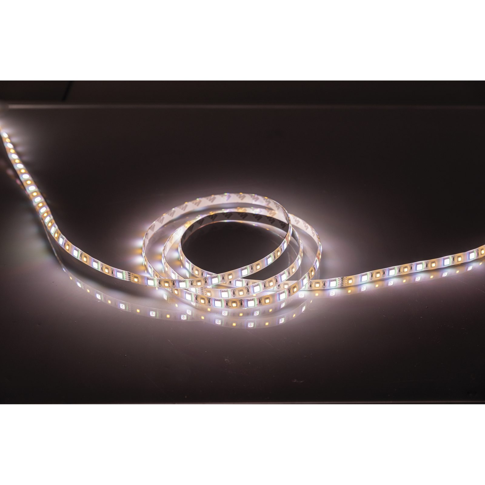 Striscia LED Havana Dropper RGB+2400K IP62 5m - Artecta A0856400