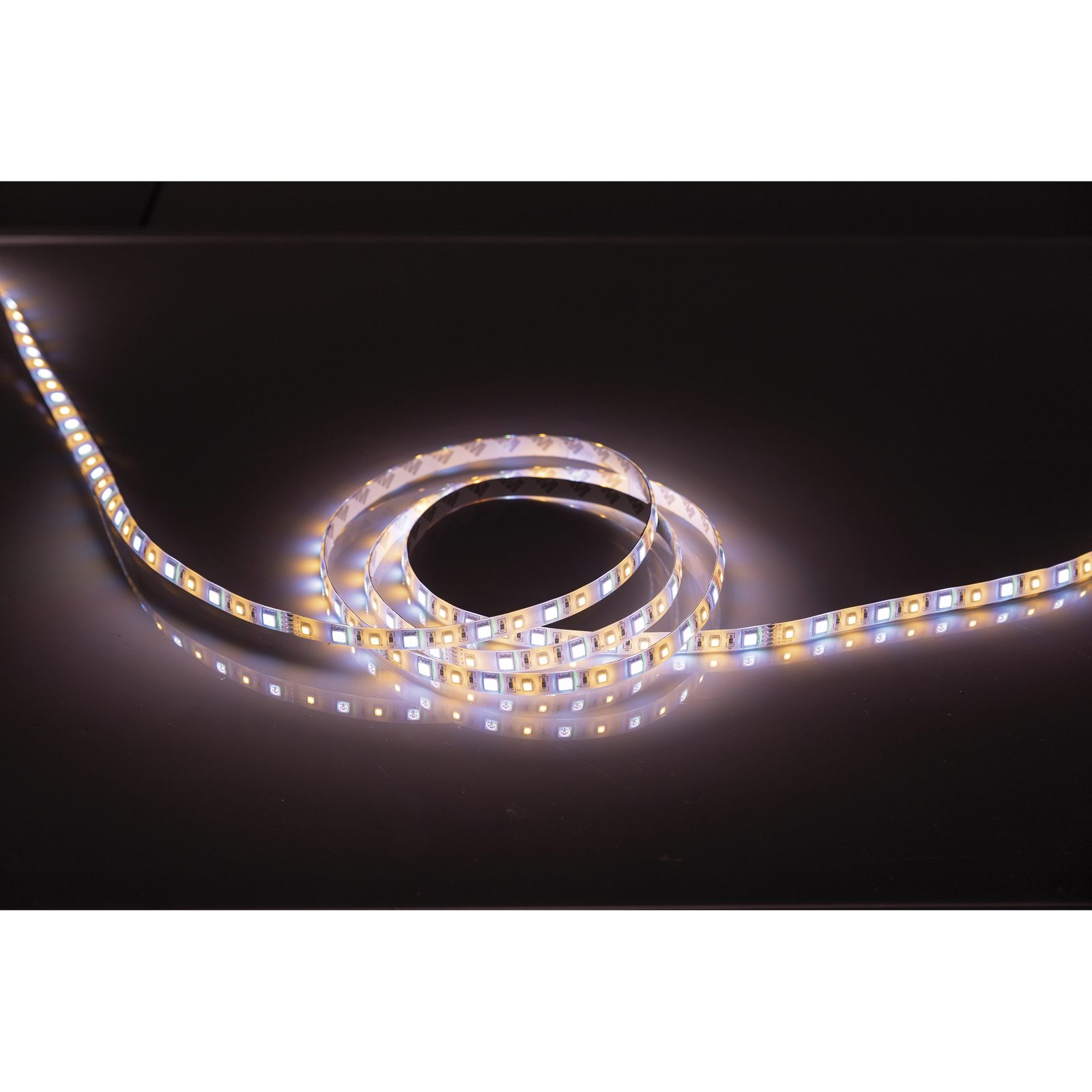 Striscia LED Havana Dropper RGB+2400K IP62 5m - Artecta A0856400