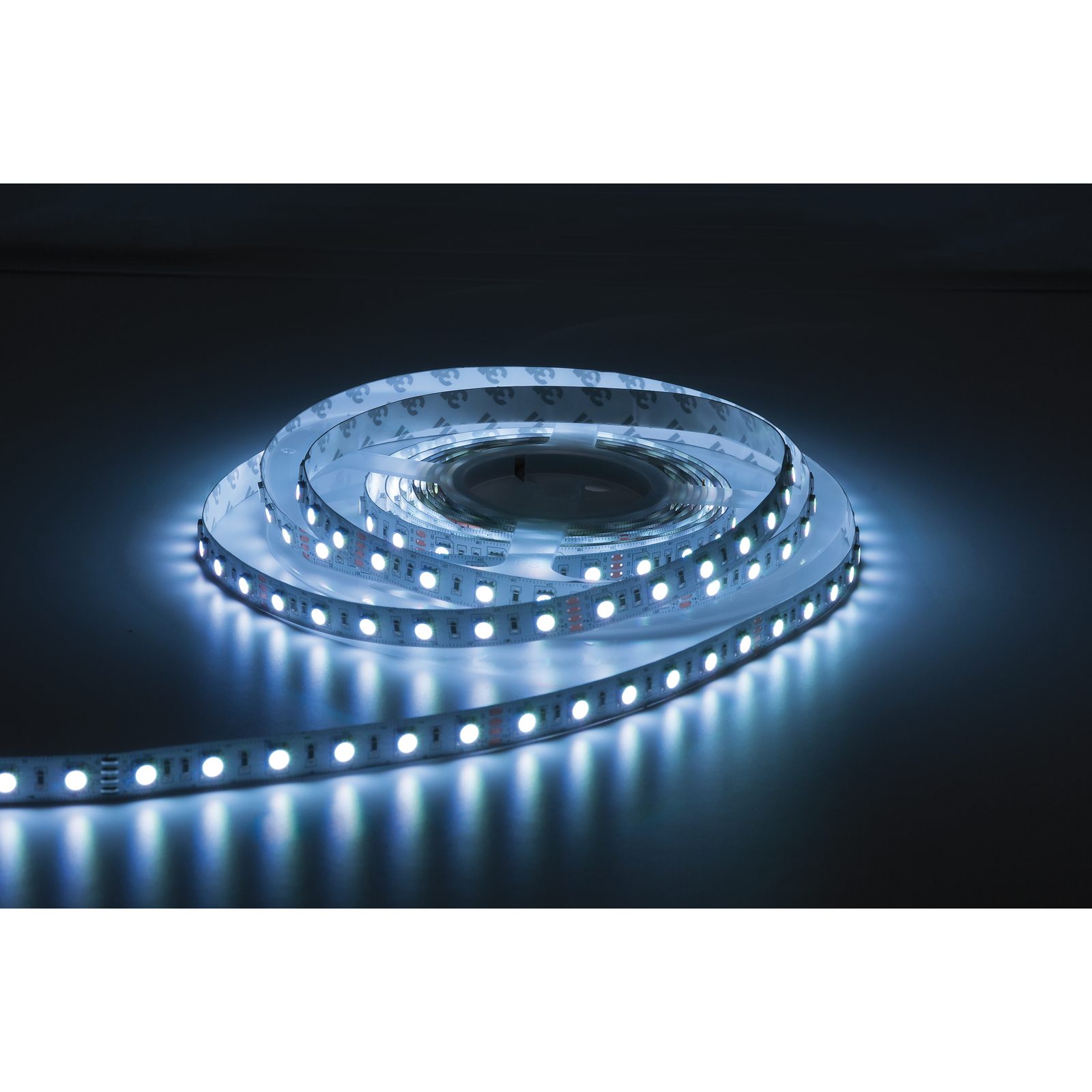 Striscia LED WW+RGB 5m 2700K IP62 60LED/m 12mm - Artecta A0856411