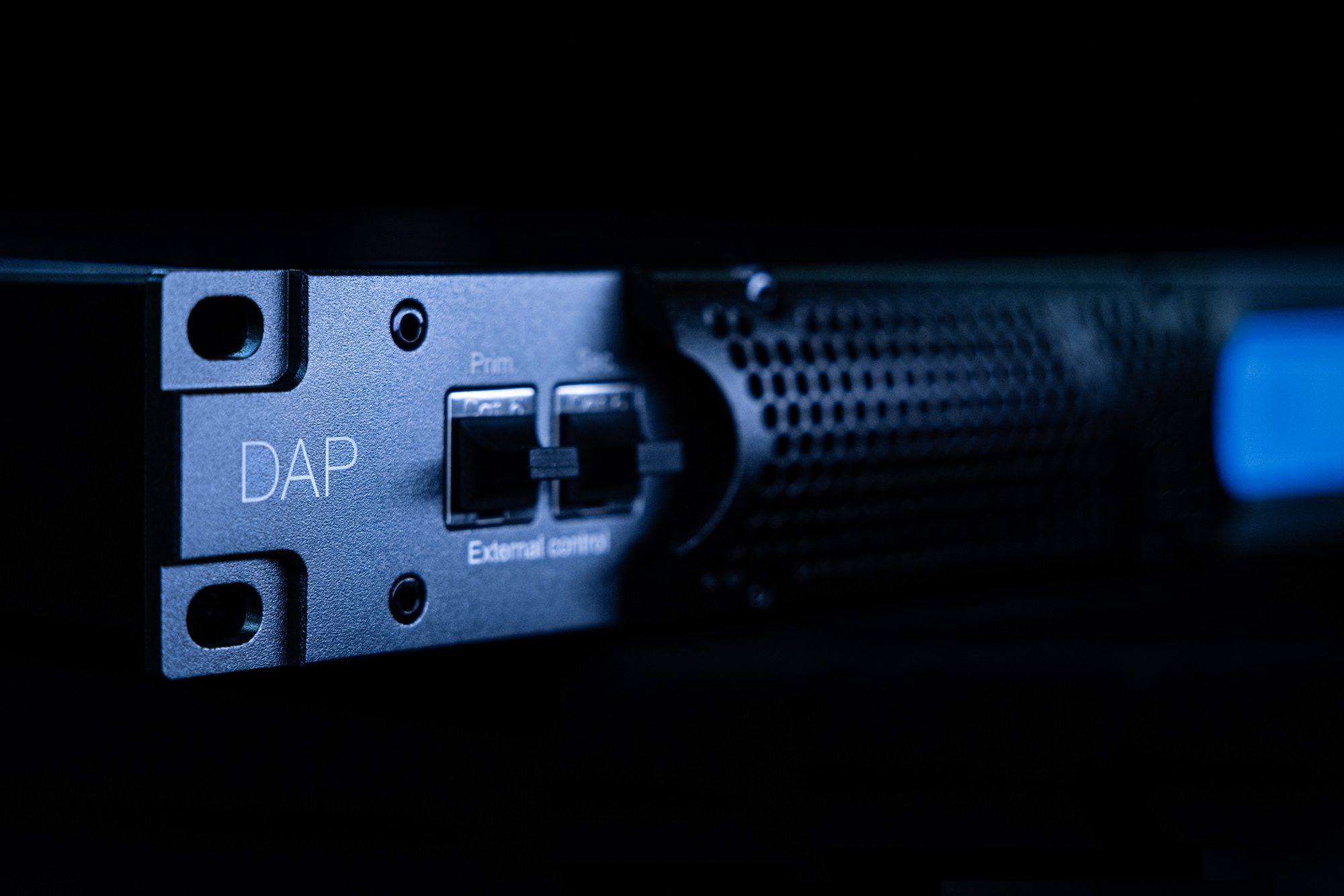 Amplificatore DSP 4 canali TA-4.1100 - DAP D4222