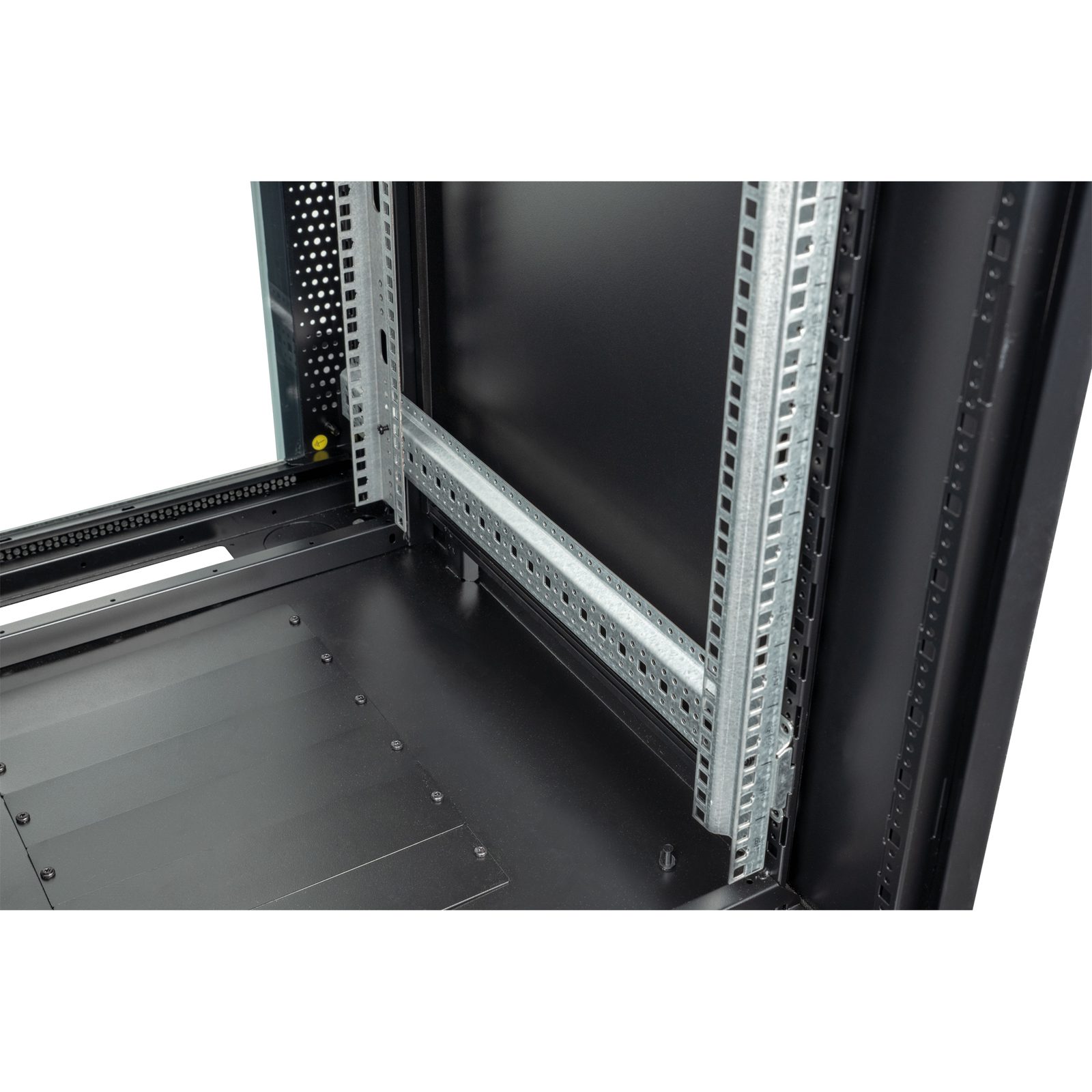Armadio di rete 19" 32U con porta in vetro - Showgear D7676